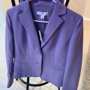 Women’s Dress Suit
